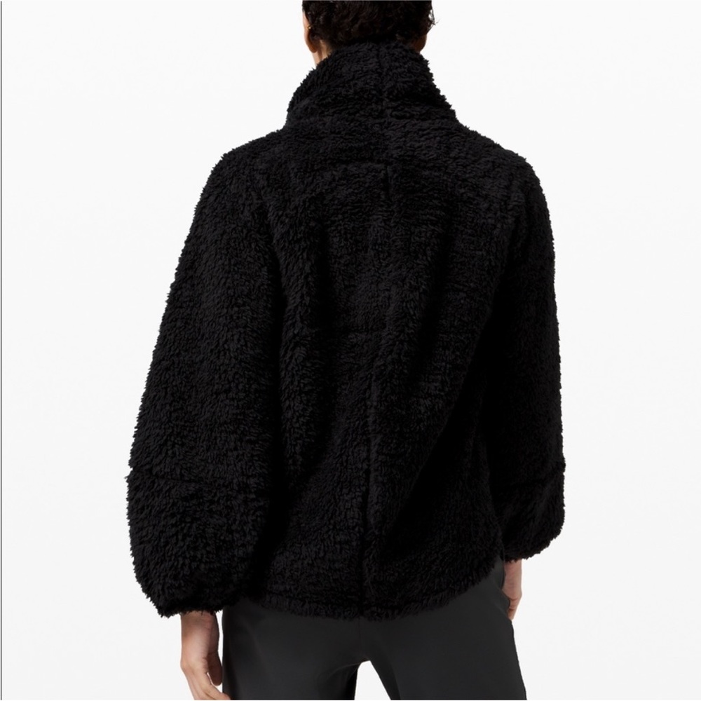 Lululemon WARM RESTORE SHERPA PULLOVER - Picture 4 of 10